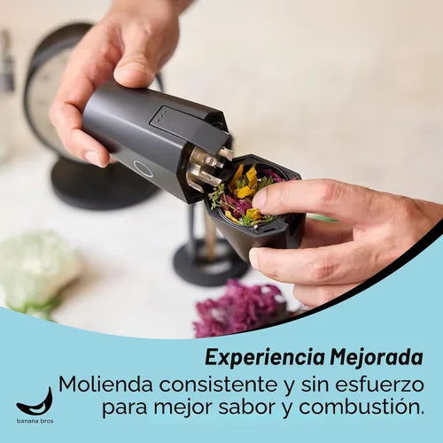 Vista 3 de Banana Bros OTTO Molinillo Eléctrico Inteligente de Especias - Molinillo Automático de Hierbas con Tecnología Inteligente - Recargable vía USB Negro
