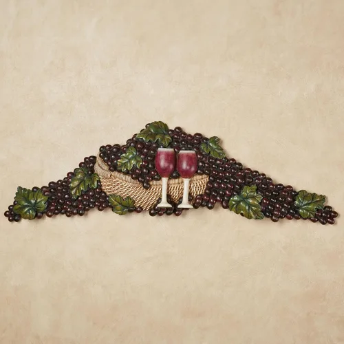 Vista 2 de Touch of Class Decoración de pared para vino, picnic, viñedo, uvas, múltiples tierras, resina, morado, verde, bronceado, uvas, copas rellenas