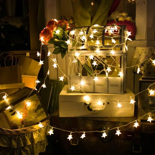 Vista 4 de Twinkle Star Cadena de luces de estrella de 100 LED de 49 pies, blanco cálido 300 luces LED para cortina de ventana, blanco cálido
