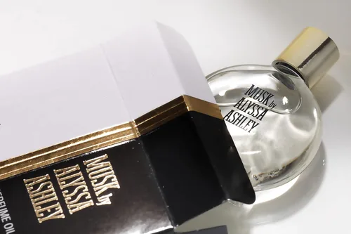 Vista 7 de Alyssa Ashley Aceite Perfumado Musk 0.5 oz para Mujer