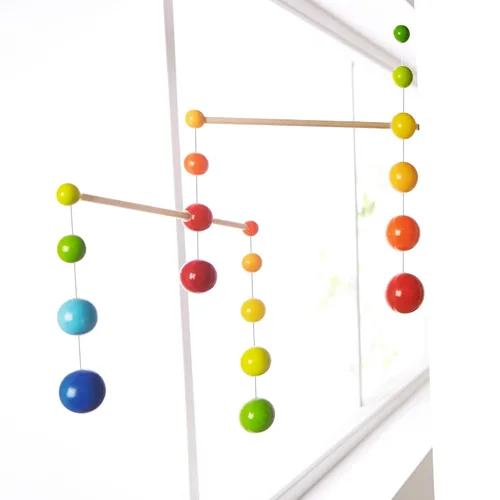 Vista 3 de HABA Pelotas móviles de madera del arco iris del cuarto del bebé (hechas en Alemania)