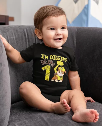 Vista 3 de Traje de 1er cumpleaños de Paw Patrol Rubble Boy I'm Digging Being 1 Baby Bodysuit