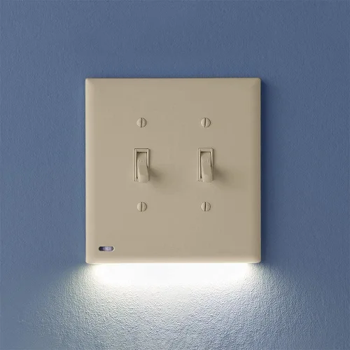 Vista 6 de Paquete de 2 - SnapPower SwitchLight [para interruptores de luz de doble gang] - Placa de pared para interruptor de luz con luces LED nocturnas