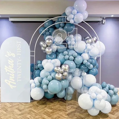 Vista 347 de Globos negros