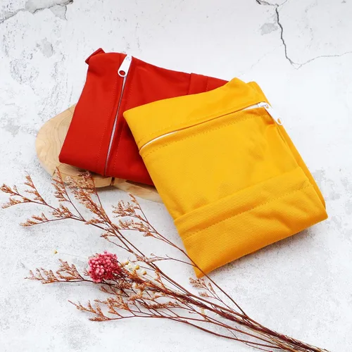 Vista 3 de 2 bolsas para pañales de tela húmedos y secos, impermeables, reutilizables, con dos bolsillos con cremallera, para viajes, playa, piscina