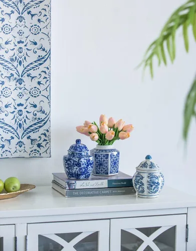 Vista 3 de T2 Concept - Juego de 3 tarros de jengibre decorativos orientales, azul y blanco, 100% porcelana, patrón floral A: 4.5 x 6 pulgadas de profundidad x