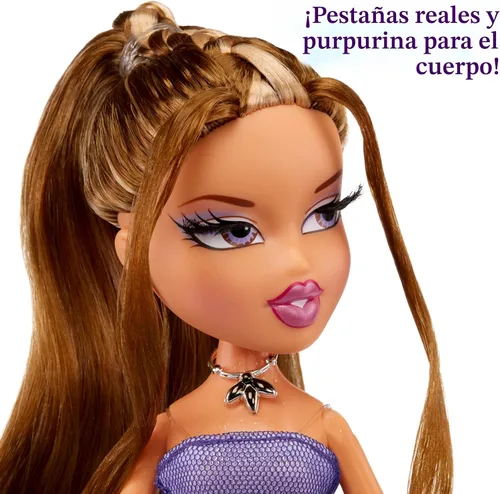 Vista 4 de Bratz Girls Nite Out 21st Birthday Edition Muñeca de moda Yasmin