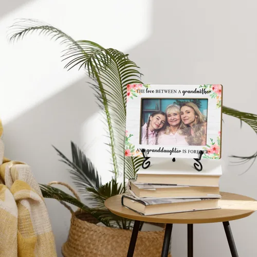 Vista 4 de Marco de fotos de madera para regalar a la abuela, el amor entre una abuela y una nieta es para siempre, marco de fotos horizontal de 4 x 6