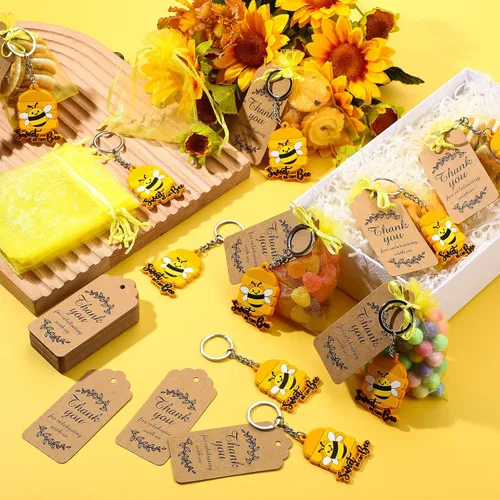 Vista 5 de Roowest 150 piezas de dulces como pueden abeja, regalos de fiesta, incluyendo 50 llaveros de abeja con 50 bolsas de regalo, 50 etiquetas