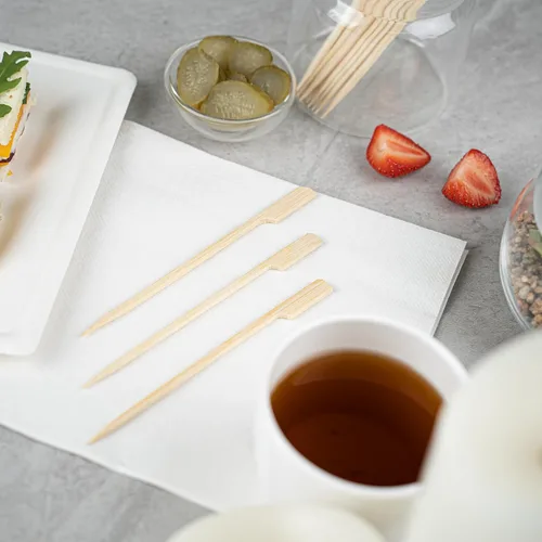 Vista 11 de Restaurantware Pinchos de bambú de 5.9 pulgadas, 100 púas de bambú desechables resistentes – Cabeza de paleta resistente de bambú para aperitivos
