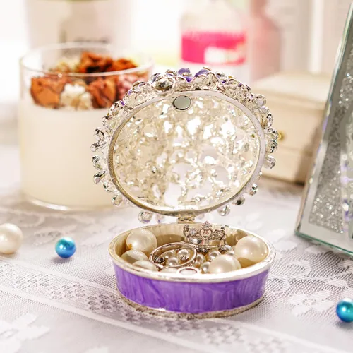 Vista 4 de YU FENG Cajas de baratijas con bisagras de 3 pulgadas con cristal esmaltado morado Forget Me Not Flower Butterfly Barinket Joyero para mujeres