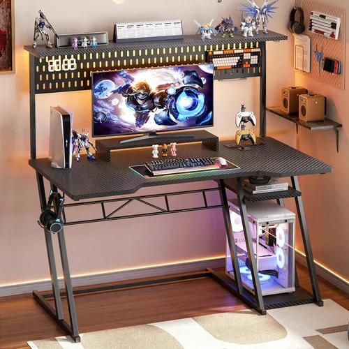 Vista 2 de Escritorio para computadora de juegos Armocity con estantes y tomas de corriente, escritorio de juegos con alacena y luces LED, escritorios