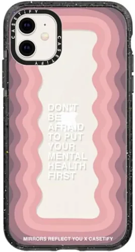 Vista 19 de Funda Impact de CASETiFY para iPhone 11 - Tiempo A Solas de Esther Kim - Negro Claro