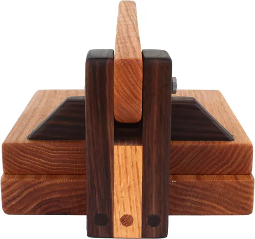 Vista 4 de Prensa de tortilla de 8 pulgadas de roble rojo – Elaborada a mano, fabricante de tortillas de madera dura por Central Coast Woodworks