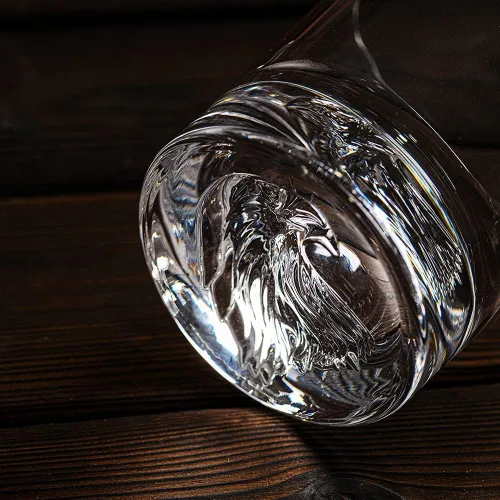 Vista 4 de Juego de 4 vasos de whisky con diseño de águila de 10 onzas