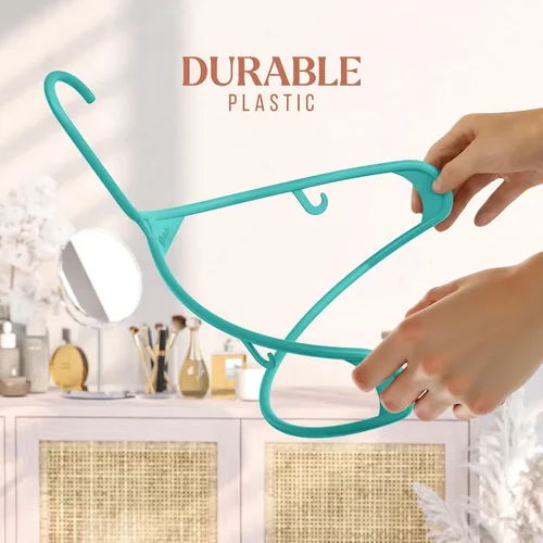 Vista 4 de Perchas de plástico, paquete de 50 perchas color aguamarina, son perfectas para colgar abrigos y ahorrar espacio en general para clósets y nuevos