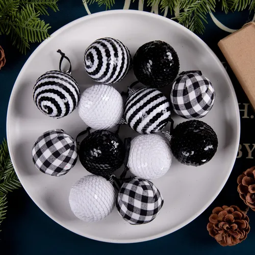 Vista 4 de Deloky 24 adornos de bolas de Navidad a cuadros de búfalo, decoración de lentejuelas blancas y negras de 1.6 pulgadas para árbol de Navidad y fiesta