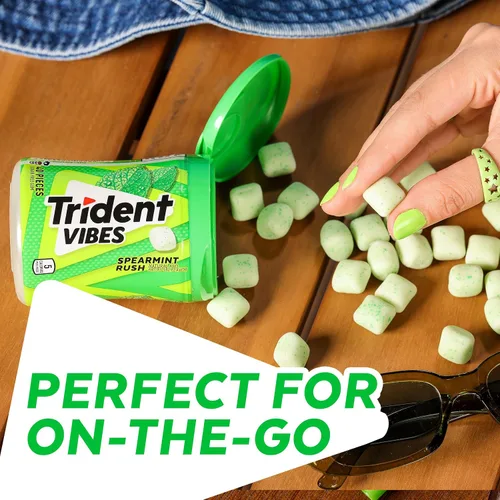 Vista 4 de Trident Vibes Spearmint Rush - Goma de mascar sin azúcar, 6 botellas de 40 piezas (240 piezas en total)