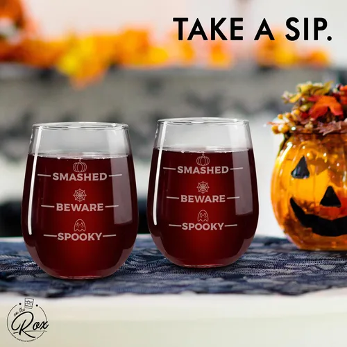 Vista 4 de On The Rox Regalos de copa de vino de Halloween para mujeres – "Smashed, Beware, Spooky Juego de 2 copas de vino – Copas de Halloween, vaso
