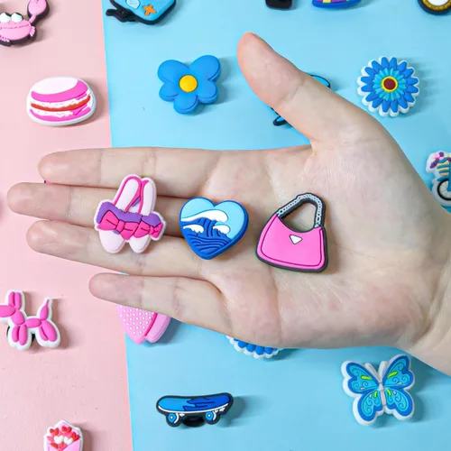 Vista 4 de Salaoen Dijes para niñas, 100 unidades, bonitos dijes para niños y niños, amarillo, morado, rosa, verde, azul, accesorios, Caucho, No es una piedra