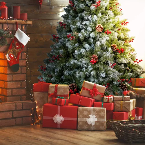 Vista 7 de AGM Árbol de Navidad artificial de 7 pies con soporte de metal plegable, cono de pino y fruta roja, árboles de nieve flocados de 7 pies de alto