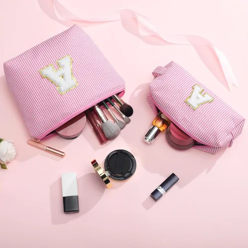 Vista 23 de YOOLIFE Regalos del Día de la Madre para Mujeres, Bolsa de Maquillaje con Iniciales, Bolsa de Maquillaje para Viaje, Bolsa de Maquillaje Negro