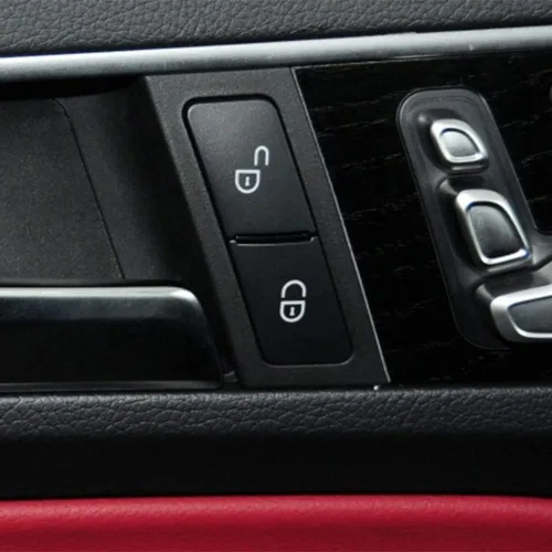 Vista 8 de Botones de interruptor de apertura de apertura de cerradura de puerta interior para Benz W204 W212 W166 Front Left Driver Side Door Lock Switch