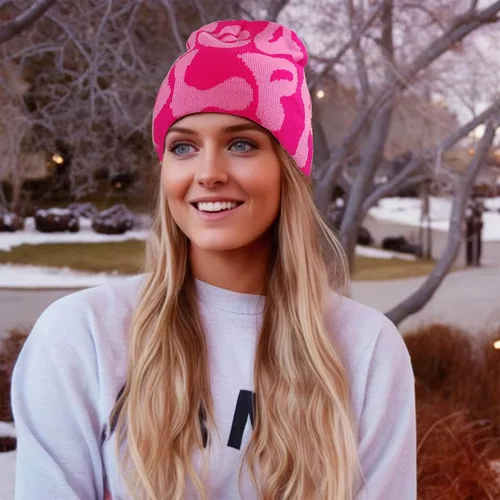 Vista 3 de Graphic Beanie Y2k - Gorro de invierno para mujer, ideal como regalo, color blanco y negro