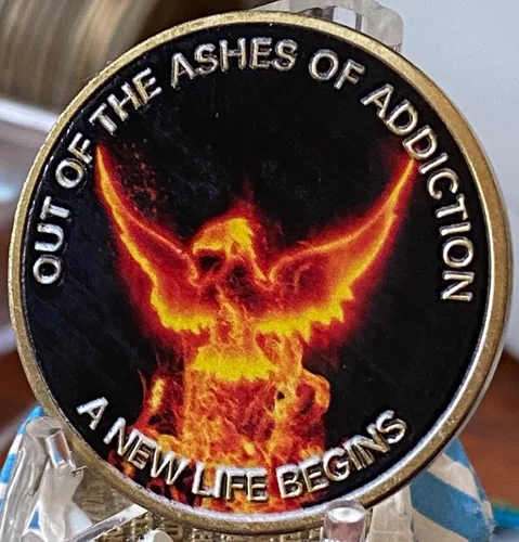 Vista 3 de Fuera de las cenizas de la adicción comienza una nueva vida Phoenix Flames Medallón de sobriedad AA NA
