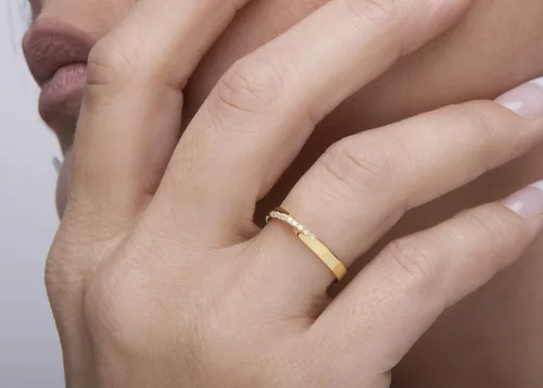 Vista 4 de Elegante joyero Anillo Mobius de diamantes para mujer en oro macizo de 9k, 14k y 18k, anillo de compromiso de diamantes, anillo de boda de diamante