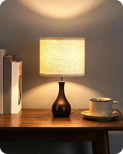 Vista 15 de LE09TLP205 - Juego de 2 lámparas de mesa de madera, lámpara de noche pequeña con pantalla de lino beige y base de madera natural oscura, lámpara