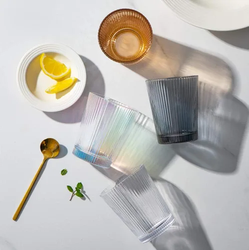 Vista 3 de Sizikato Juego de 4 vasos transparentes clásicos de rayas verticales, vasos de 8 onzas para agua, bebidas, jugo