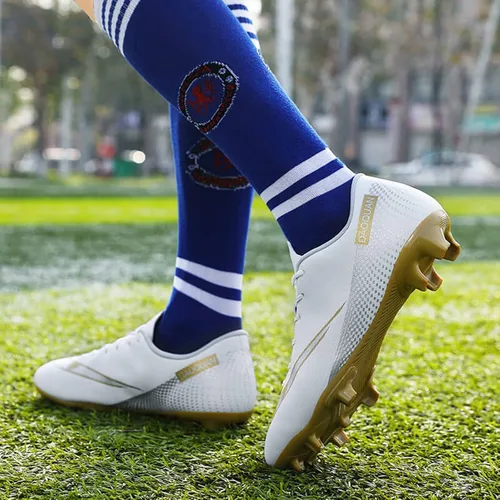 Vista 7 de Qzzsmy Zapatos deportivos de fútbol para hombre, zapatos de fútbol profesionales, transpirables para deportes al aire libre, corrercompetencia