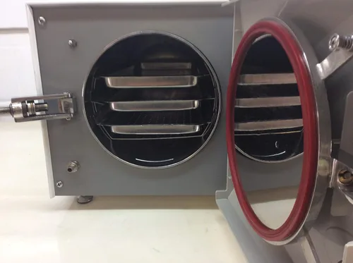 Vista 9 de Tuttnauer Autoclave manual 2340M