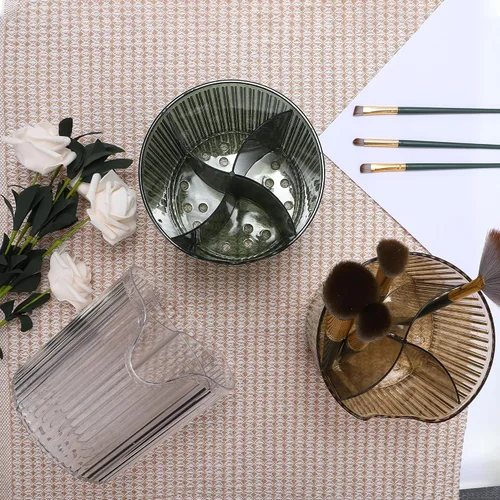 Vista 7 de VOCOSTE Taza para brochas de maquillaje, organizador de maquillaje, soporte para brochas de maquillaje de 4 ranuras, taza de almacenamiento de Marrón