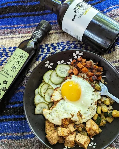 Vista 3 de WuWanWo Harmonious - Salsa de soja artesanal fermentada naturalmente, sin gluten, sin conservantes, sin colorantes, botella de vidrio de 8.5 onzas