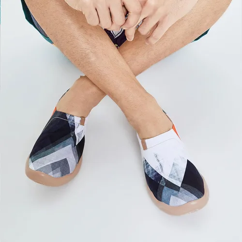 Vista 4 de UIN Zapatos de viaje con diseño artístico para hombre, mocasines informales, elegantes, ligeros, cómodos, a la moda