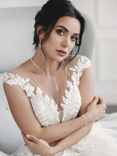 Vista 2 de Long tiantian Juego de joyas nupciales para boda, baile de graduación, collar de estrangulador de cristal brillante para novia, dama de honor, juego