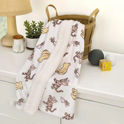 Vista 2 de Disney Classic Pooh Hunny Fun with Piglet and Tigger - Manta para bebé súper suave color blanco y gris pardo