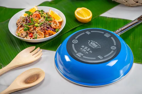 Vista 3 de VITA - Juego de 4 piezas para principiantes (azul) para todas las estufas (esmalte en acero), apto para lavavajillas y horno, distribución rápida