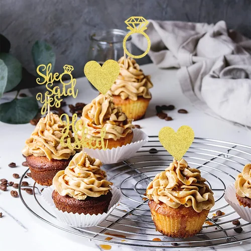 Vista 7 de 24 piezas de adornos para cupcakes con anillo de corazón con purpurina para despedida de soltera, boda, compromiso, despedida de soltera, despedida