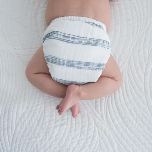 Vista 8 de SmartNappy - Muselina de algodón de Amazing Baby, funda híbrida para pañales de tela NextGen + 1 inserto reutilizable bi-fold + 1 refuerzo Mini