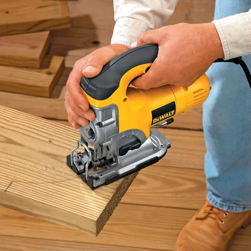 Vista 3 de DEWALT Sierra de calar, mango superior, 6.5 amperios, con cable (DW331K)