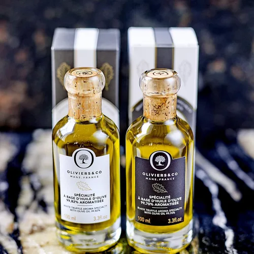 Vista 2 de Oliviers & Co Aceite de trufa blanca – Aceite de oliva virgen extra prensado en frío con extracto de trufa blanca rara Hecho en Italia Regalo