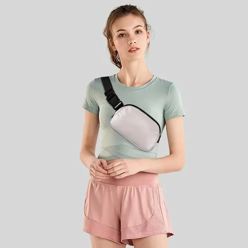 Vista 16 de Cangurera cruzada para mujer, mini bolsa para cinturón de 1 litro con correa ajustable de 32 a 51 pulgadas, bolsa de cintura pequeña para viajes