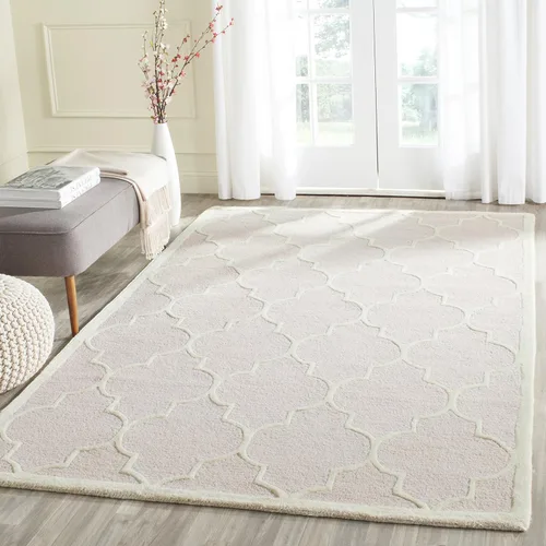Vista 31 de Tapete Safavieh de la colección Cambridge, modelo CAM134X, hecho a mano, de lana de primera calidad, formas geométricas marroquíes, color gris