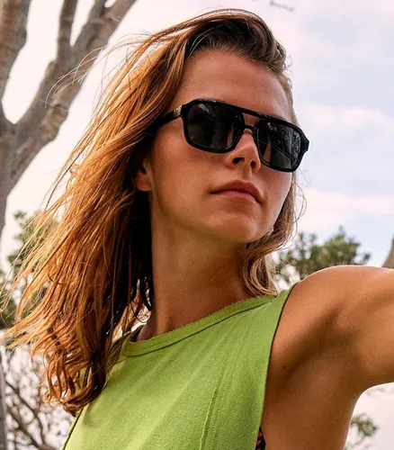Vista 2 de AIEYEZO Lentes de sol cuadrados retro para mujeres y hombres, lentes de sol rectangulares de moda estilo aviador, lentes de sol vintage de los años