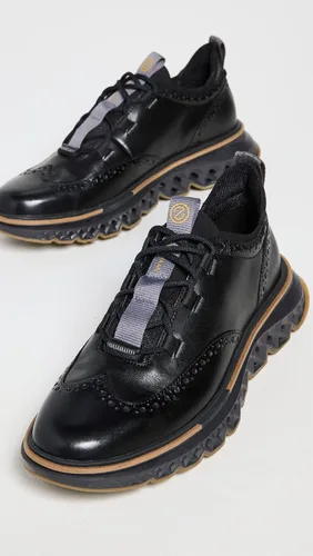 Vista 3 de Cole Haan Hombres 5 zerogrand Punta de ala Oxford, Negro