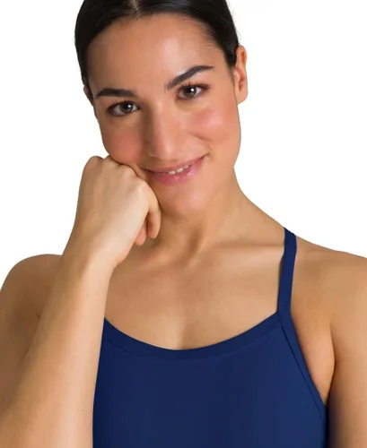 Vista 4 de Arena Womens Solid Team Swimsuit Challenge Back MaxLife Open Back Bathing Suit Athletic Swimwear