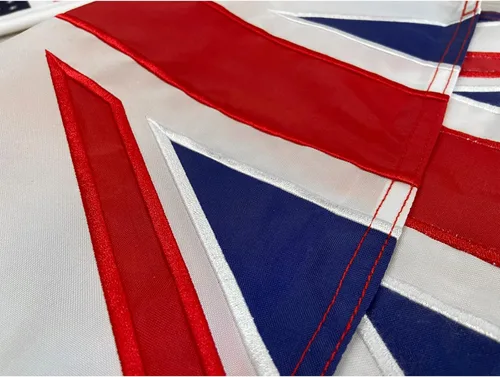 Vista 4 de Homissor Bandera británica de 12 x 18 pulgadas, bandera de barco de Inglaterra bordada, rayas cosidas, bandera del Reino Unido, 1 x 1.5, resistente